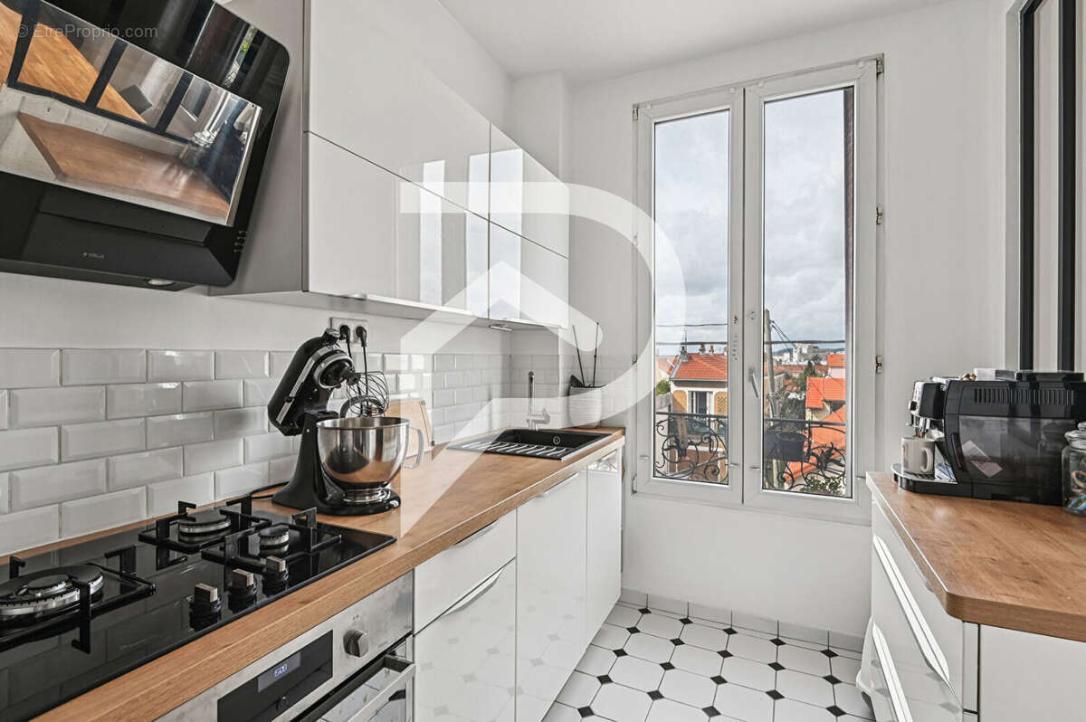 Appartement à COLOMBES