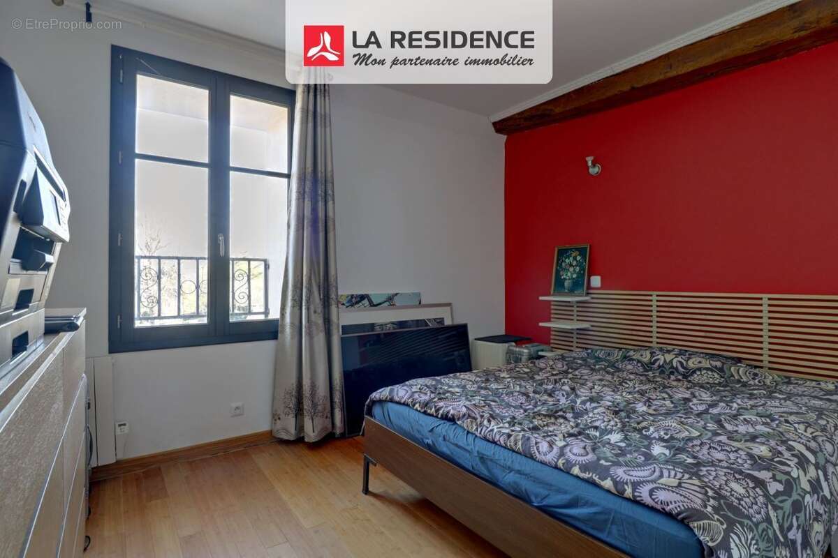 Maison 130 m² à Montainville  - photo 6