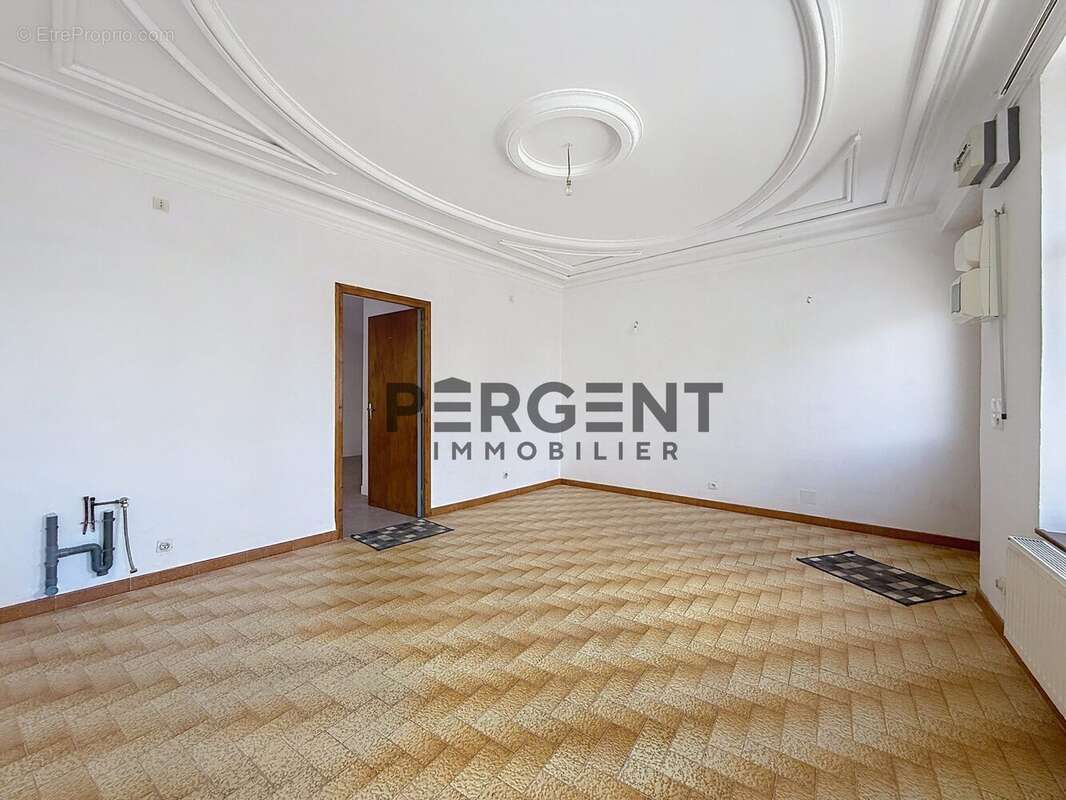 Maison à VIVIER-AU-COURT