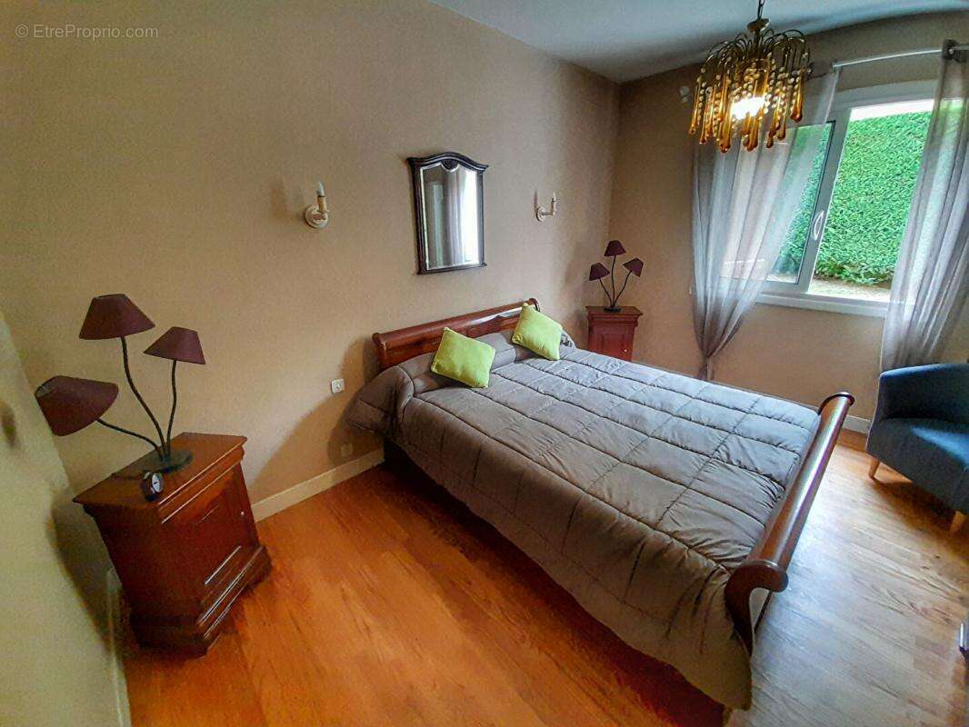 Villa sur 3 niveaux en face des Pyrénées - photo 10