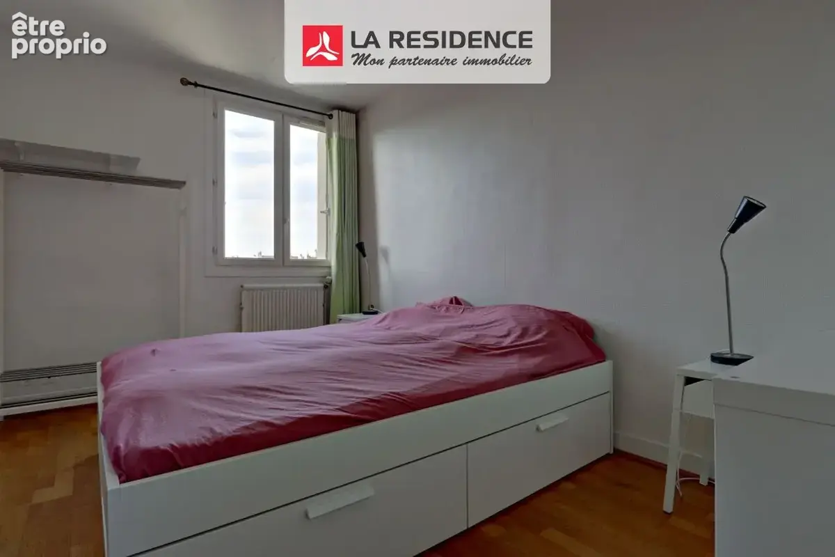 Appartement 4 pièces 66 m² à vendre à Saint-Germain-En-Laye (78100) - photo 4