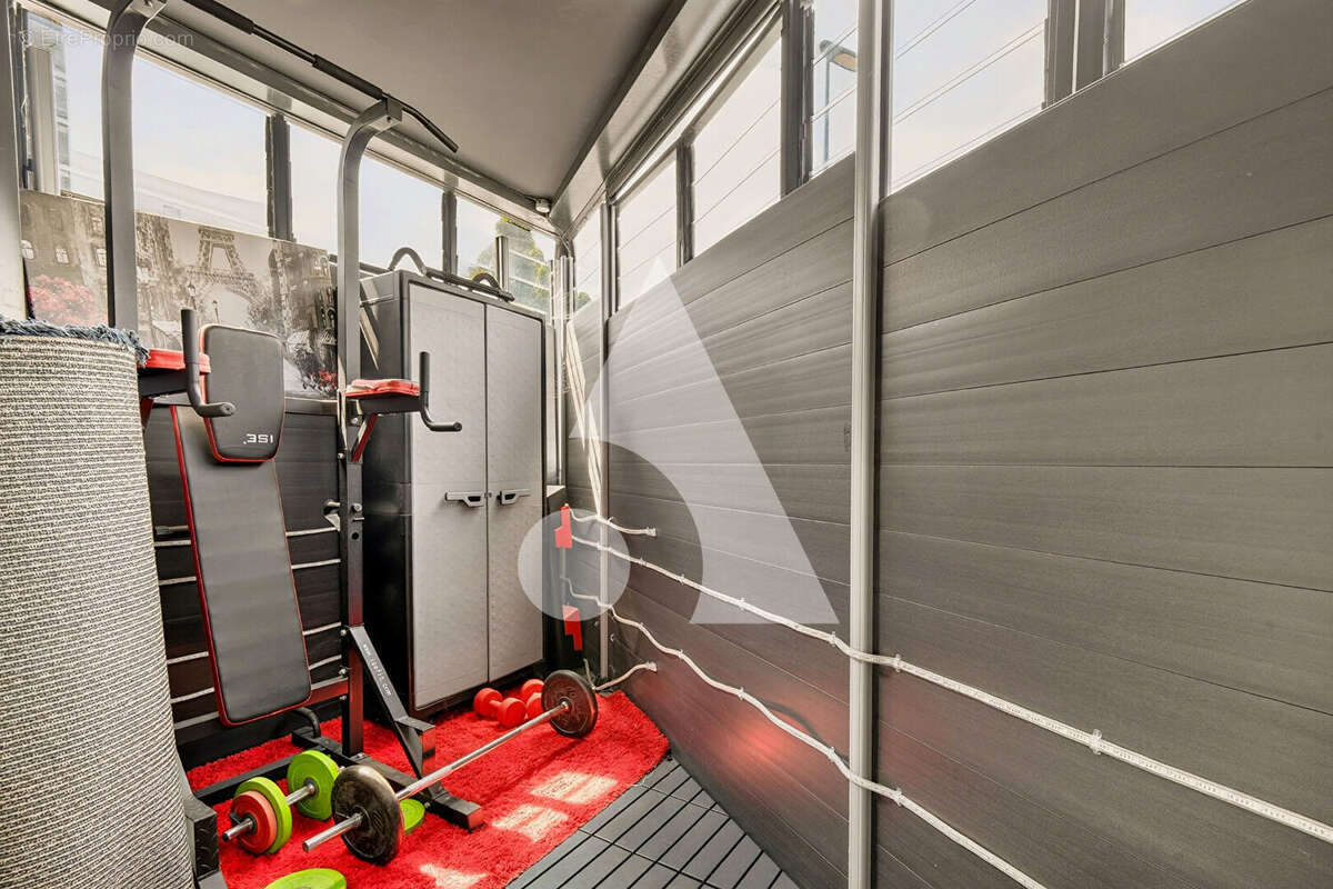 Appartement familial récent 86,9 m² - Métro Gabriel Péri Gennevilliers - Proche Clichy - Proche Asnieres sur seine - Box en sus - photo 12