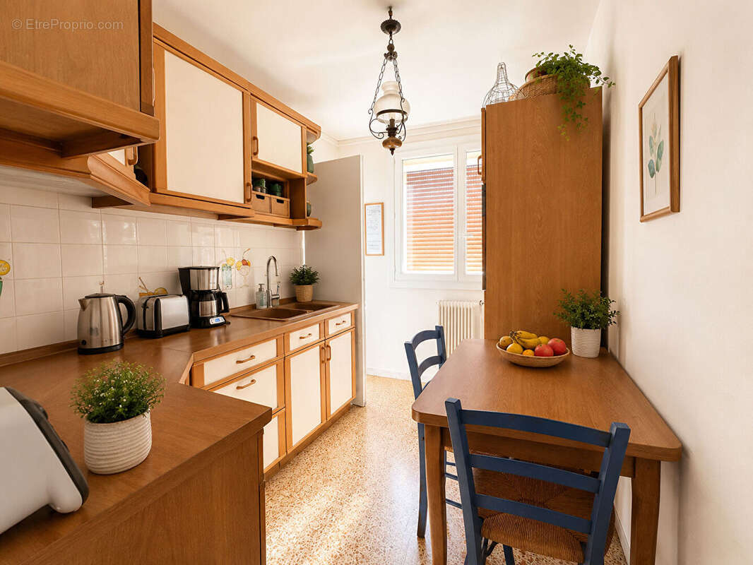 Appartement à MARSEILLE-9E