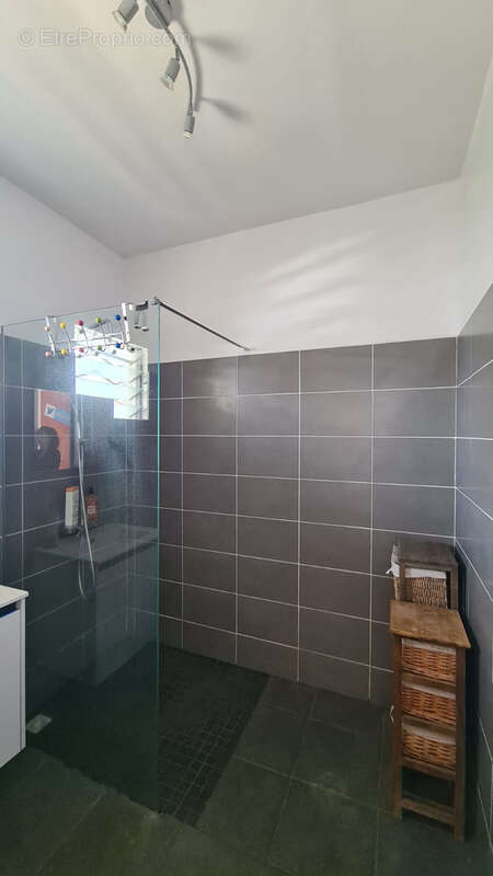 À Vendre : Maison SATEC T4 - Saint-Denis - photo 5