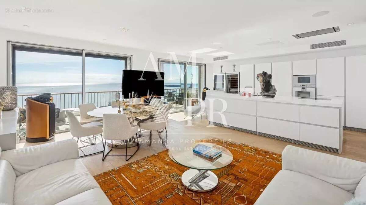 Cannes Californie Superbe duplex de 124 M2 en dernier étage avec 75M2 de terrasse - photo 24