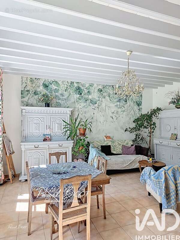 Photo 6 - Maison à CHENAC-SAINT-SEURIN-D'UZET