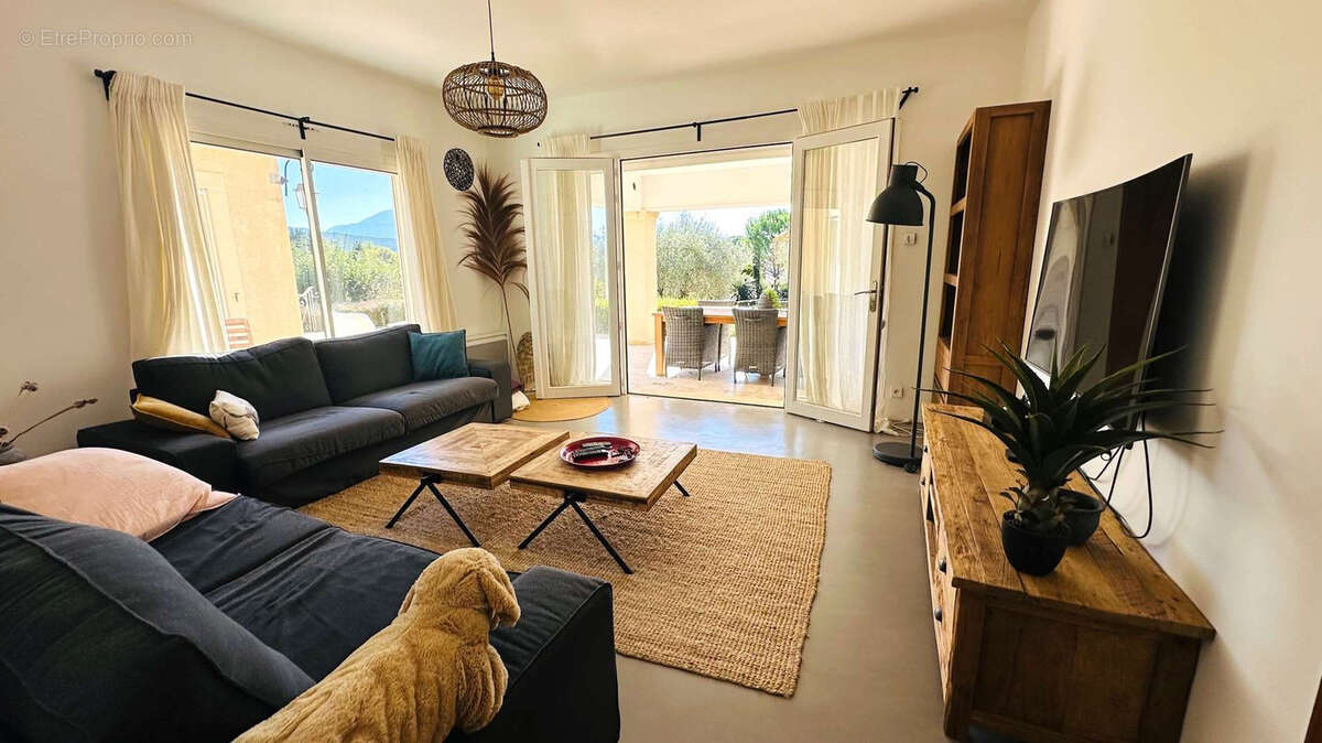 Maison à VAISON-LA-ROMAINE