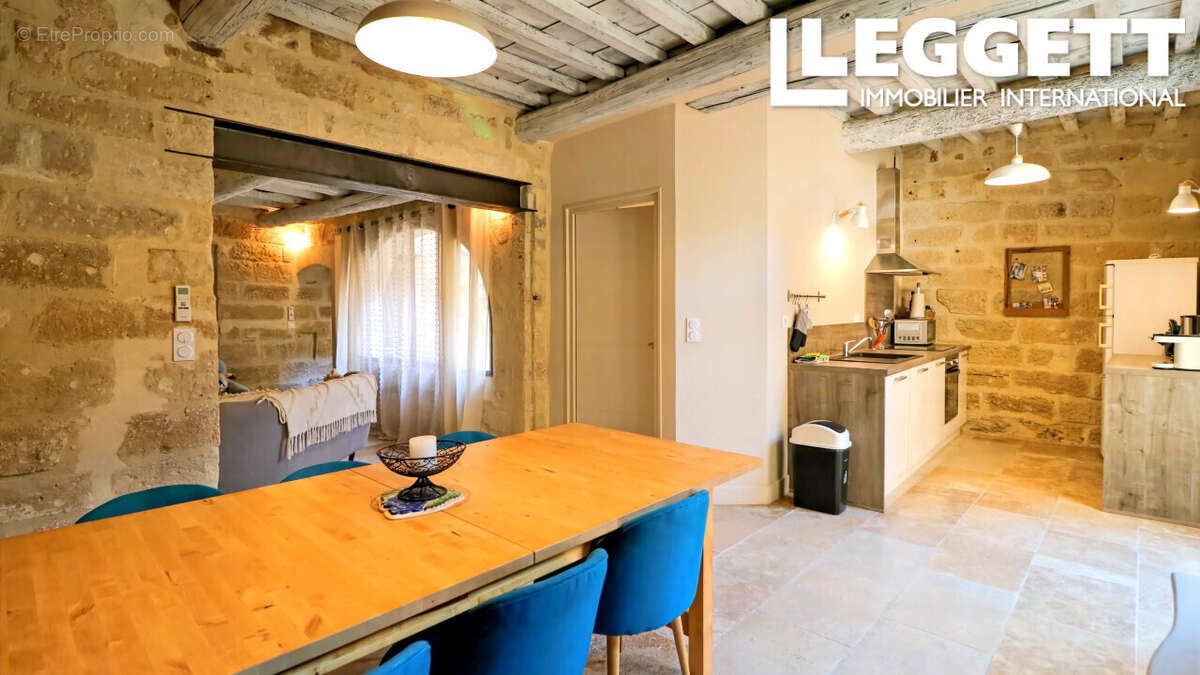 Maison à UZES