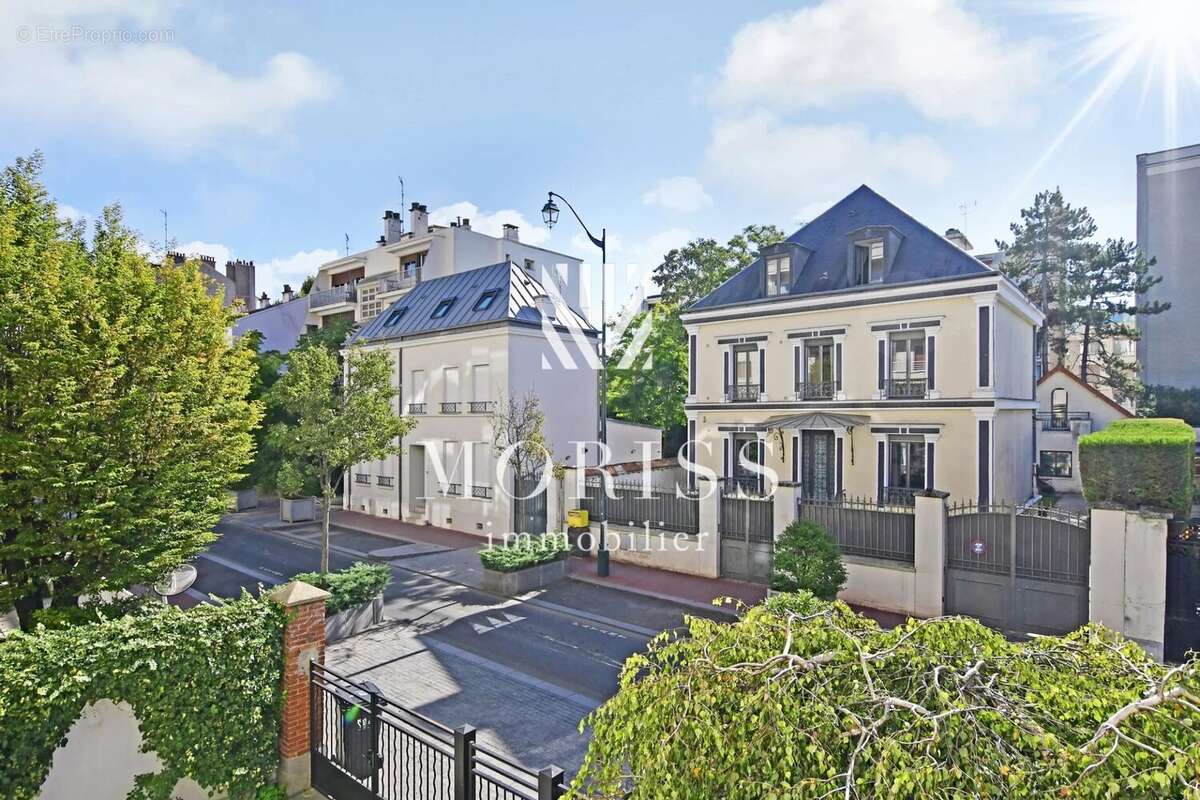 Appartement à PARIS-12E