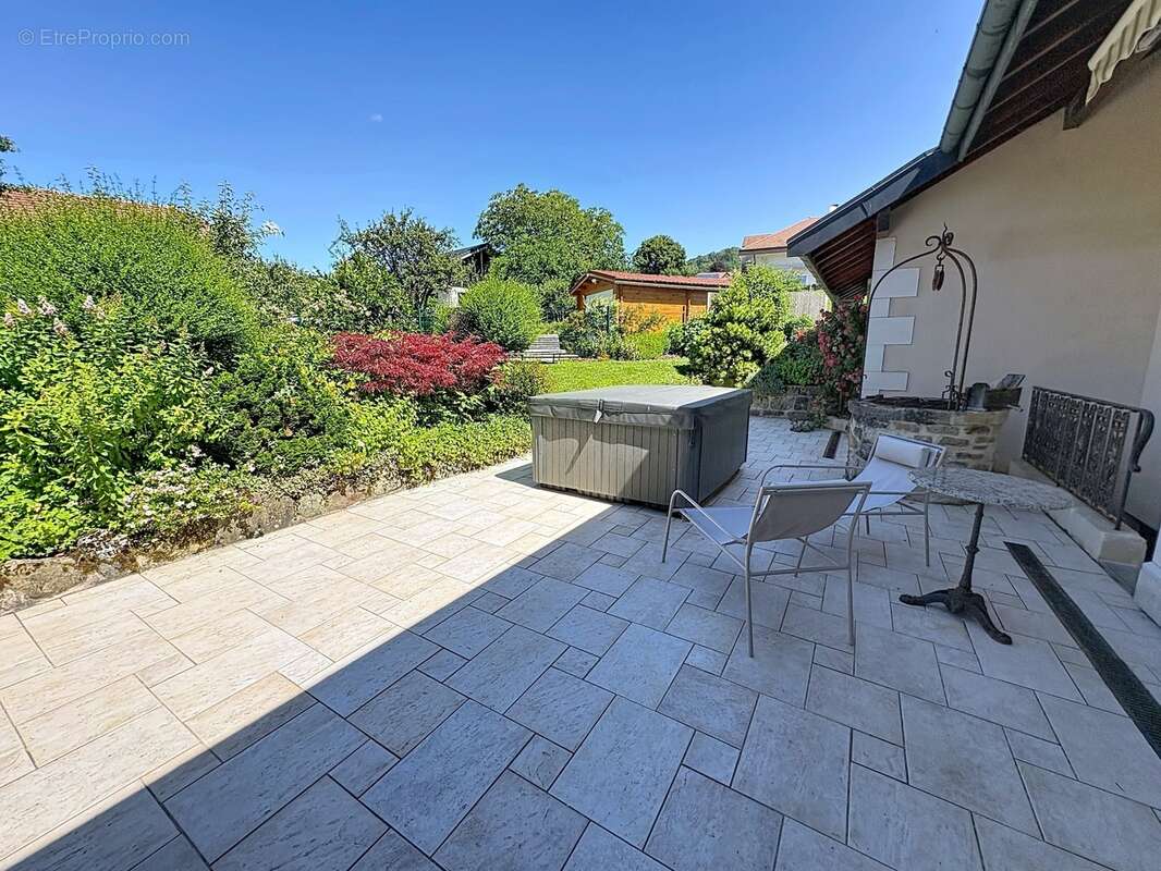 Corps de ferme à vendre 5 pièces CERNEX (74) - photo 24