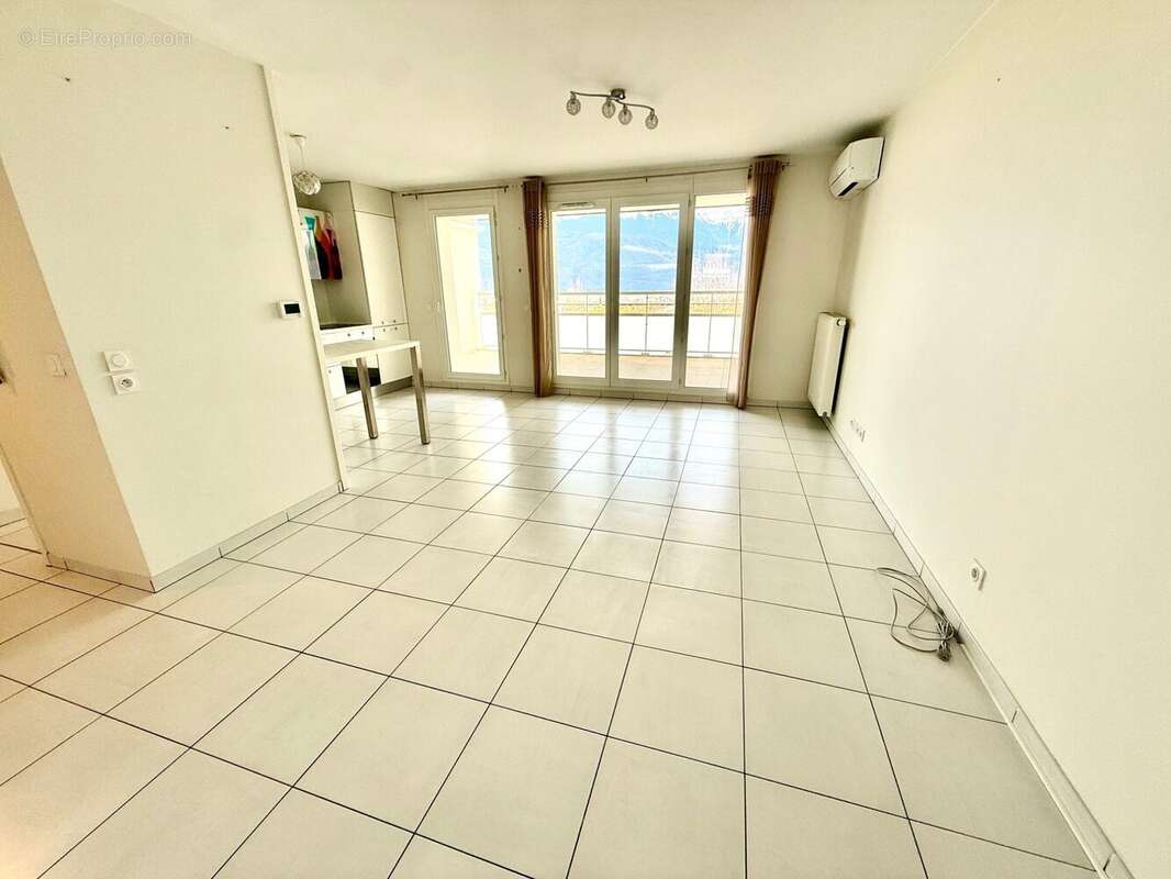 Appartement à MONTBONNOT-SAINT-MARTIN