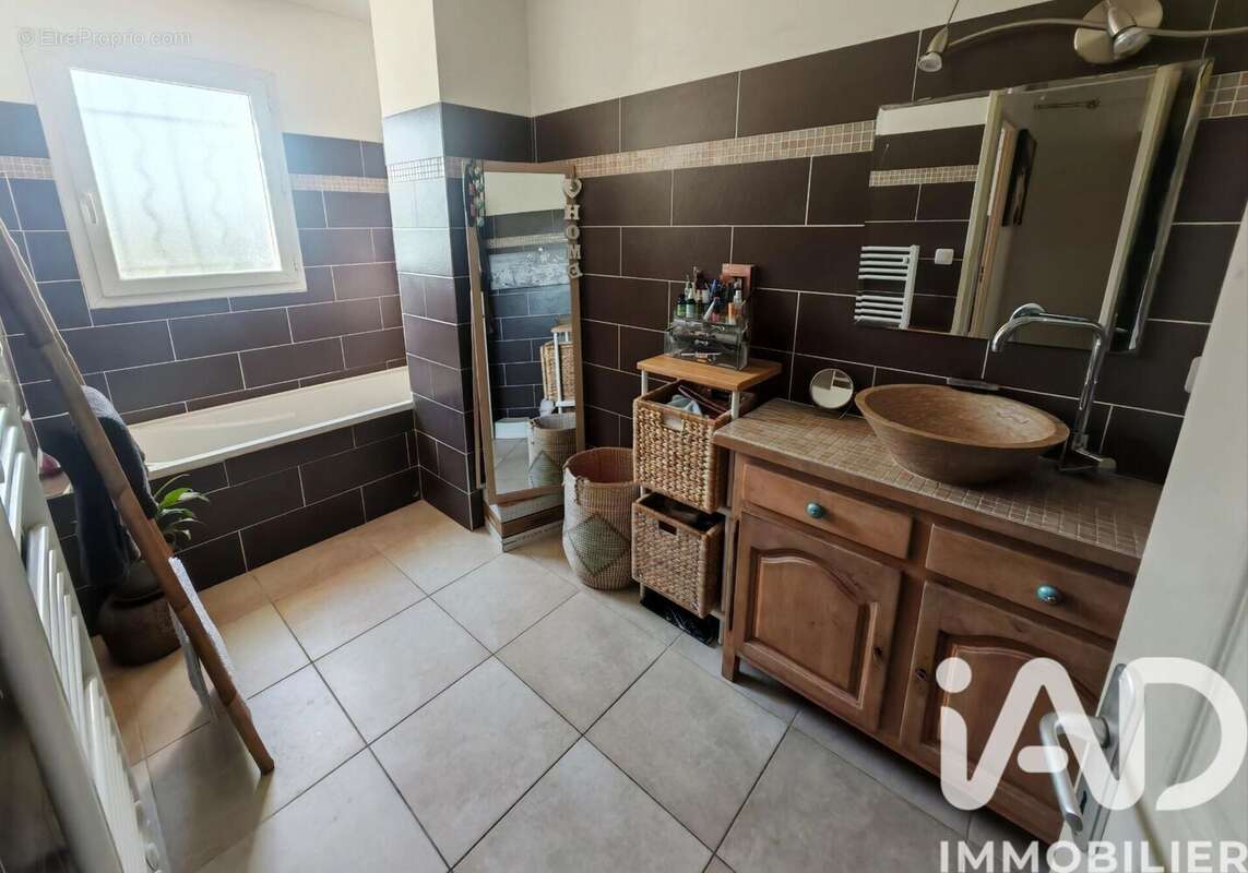 Photo 5 - Maison à PIGNANS