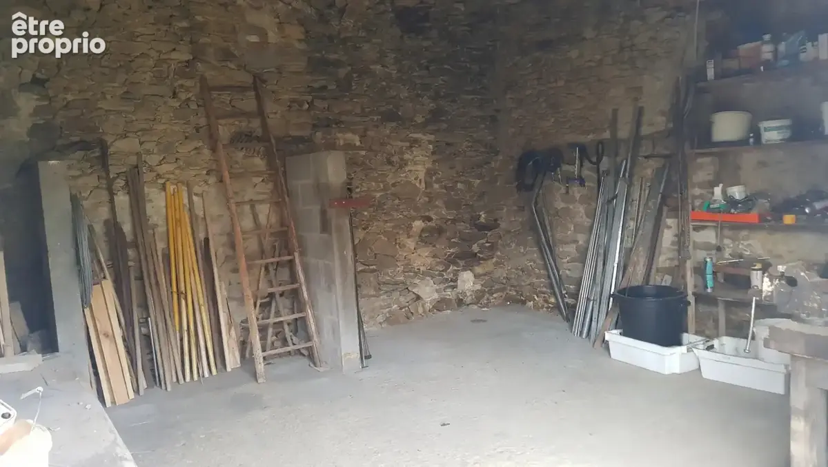 Maison de village à rénover - 60 m2 - 6 pièces - photo 5