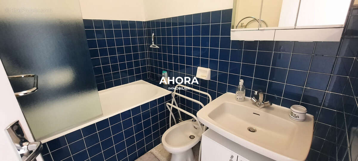 Appartement à MARSEILLE-9E