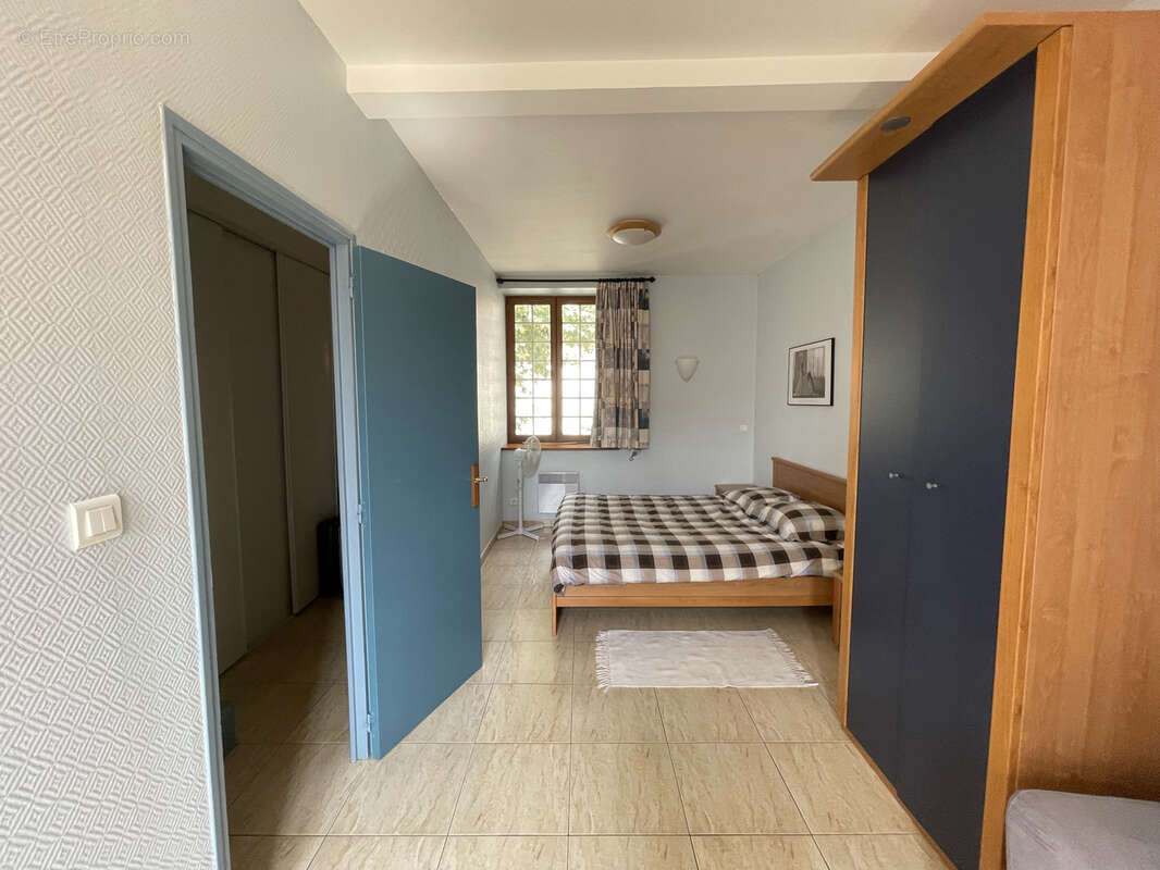 Appartement à LA REDORTE