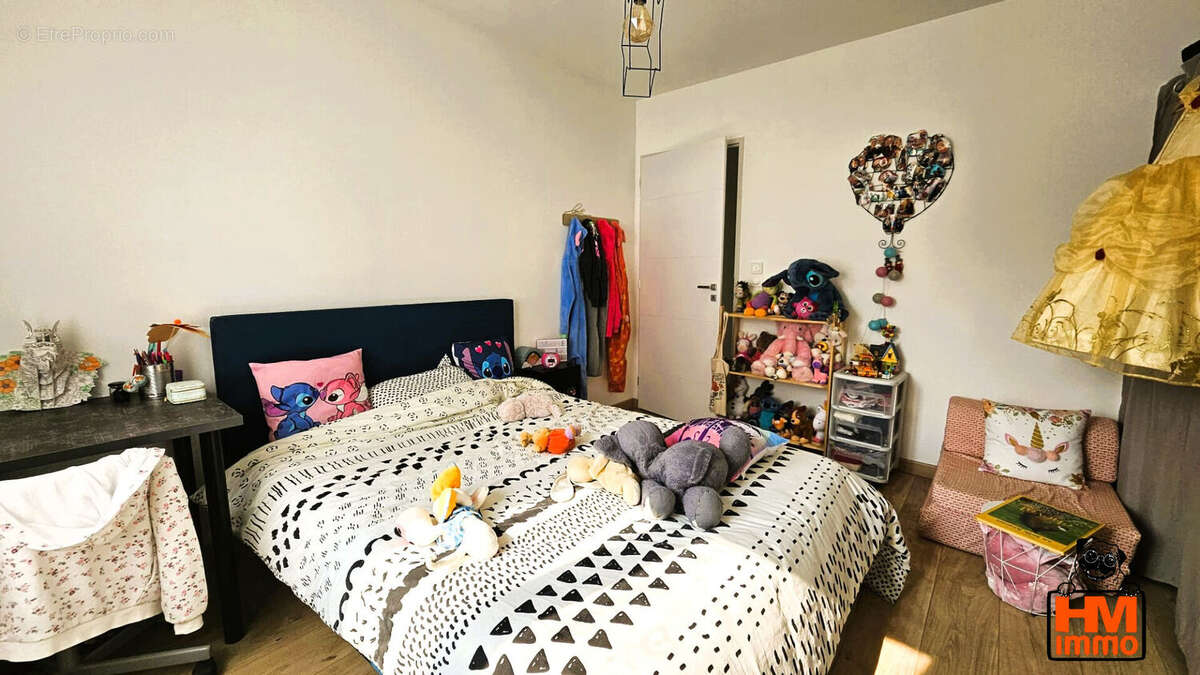 Maison à SAINT-YRIEIX-LA-PERCHE