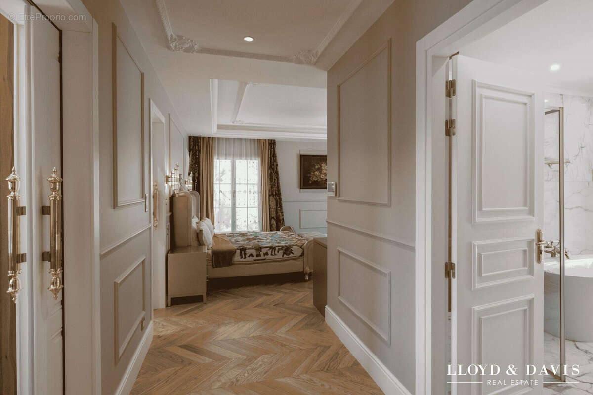 Maison à CHANTILLY