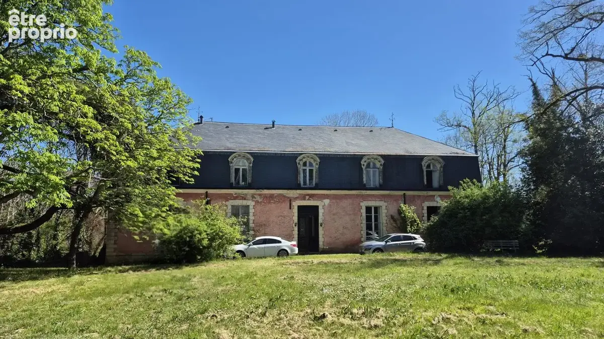 Maison 465 m² à Graulhet  - photo 2