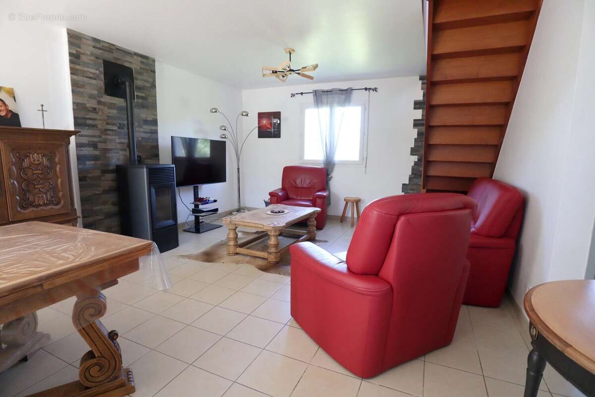 Maison à CARHAIX-PLOUGUER