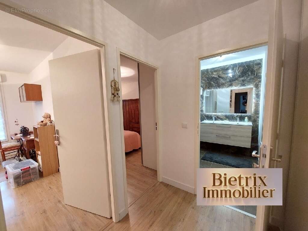 Appartement à L'ISLE-ADAM