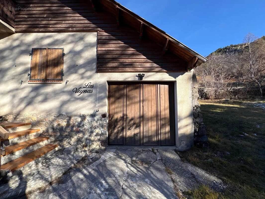 Maison à GUILLAUMES