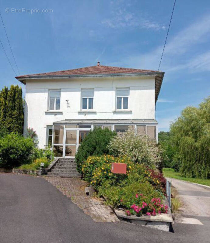 Maison à MATTAINCOURT