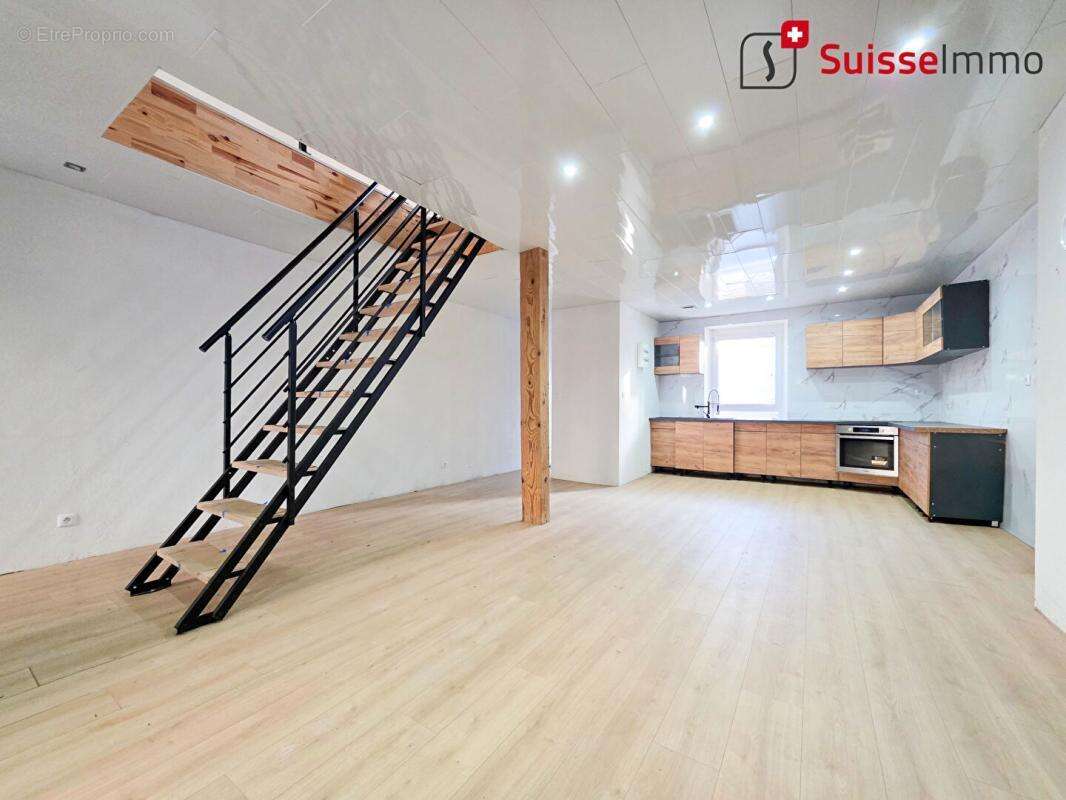 Maison à L'ISLE-SUR-LE-DOUBS