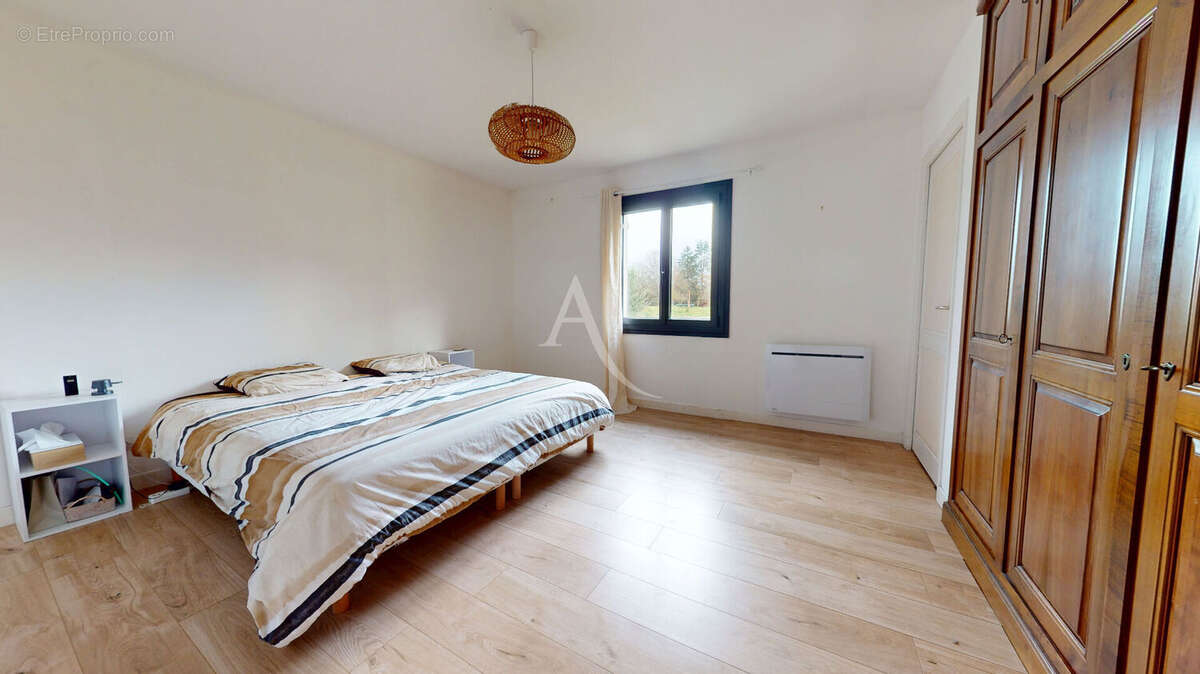 Maison à SAINT-SAUVANT