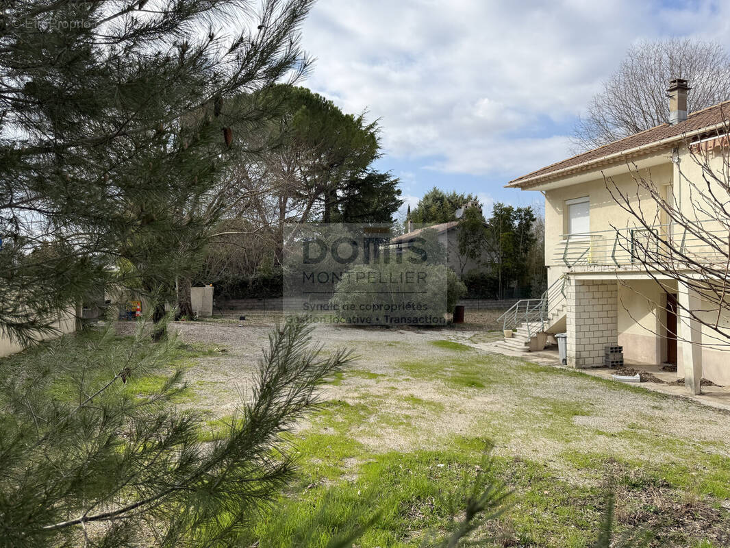 Maison à PRADES-LE-LEZ