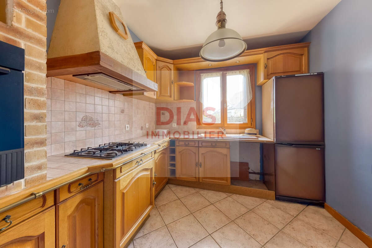 Maison à PONTAULT-COMBAULT