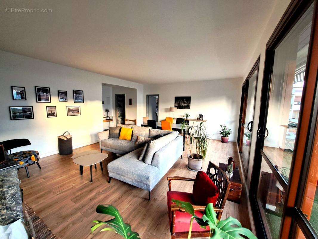 Appartement à NOISY-LE-ROI