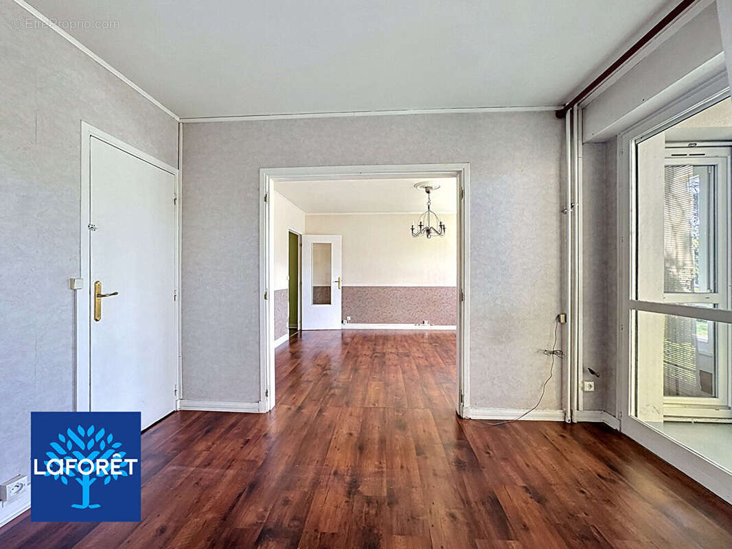 Appartement à EVRY