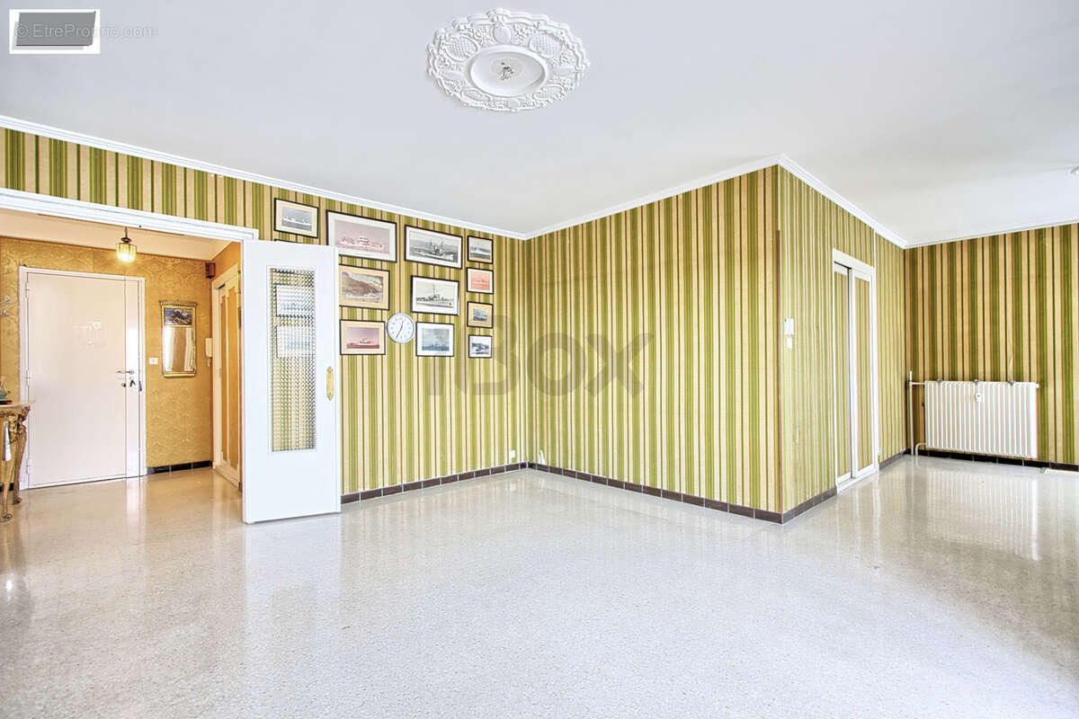 Appartement à LA VALETTE-DU-VAR