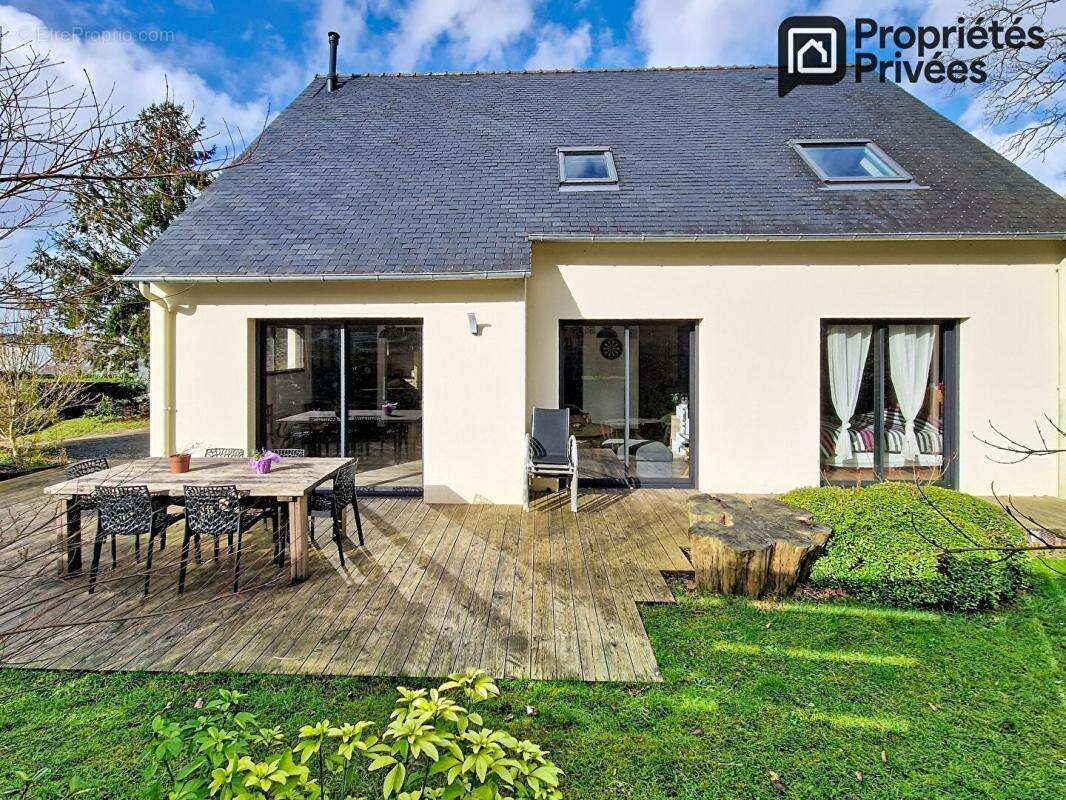 Maison à LANDIVISIAU