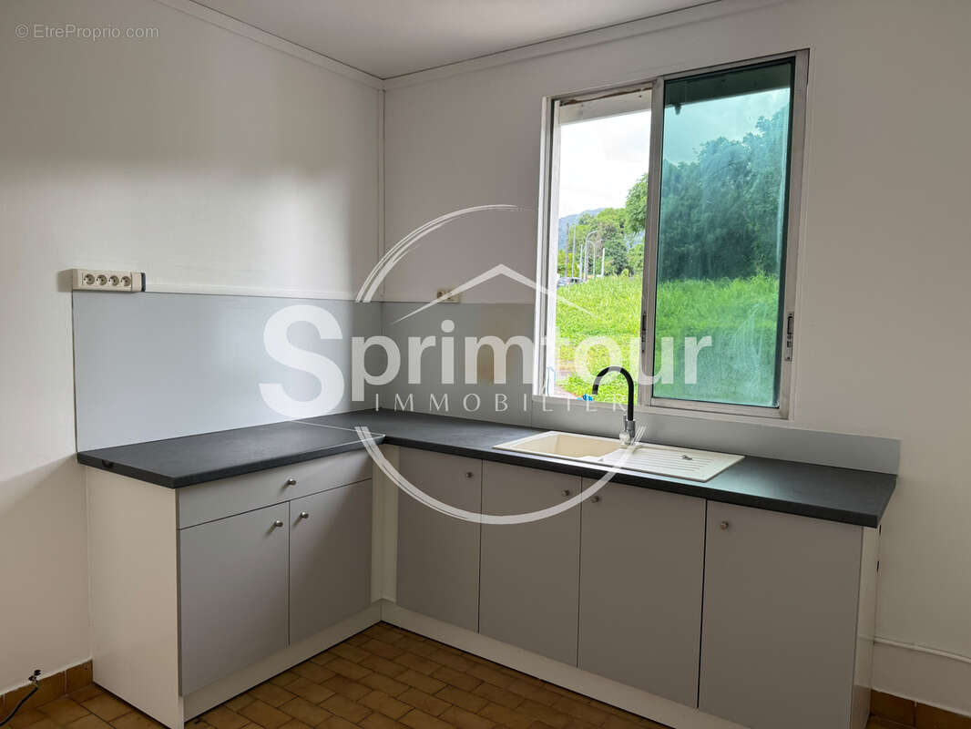 TROIS-RIVIERES Lot de 2 appartements T2+T3 investissement locatif - photo 8