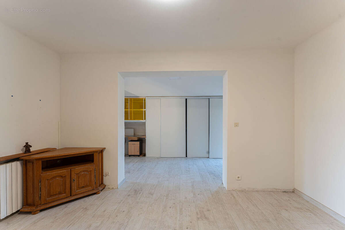 Maison à CHATEAUNEUF-LES-MARTIGUES