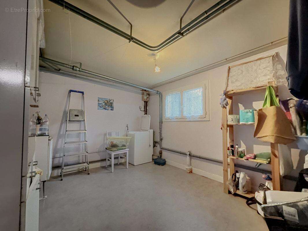 Maison à BRETENIERE