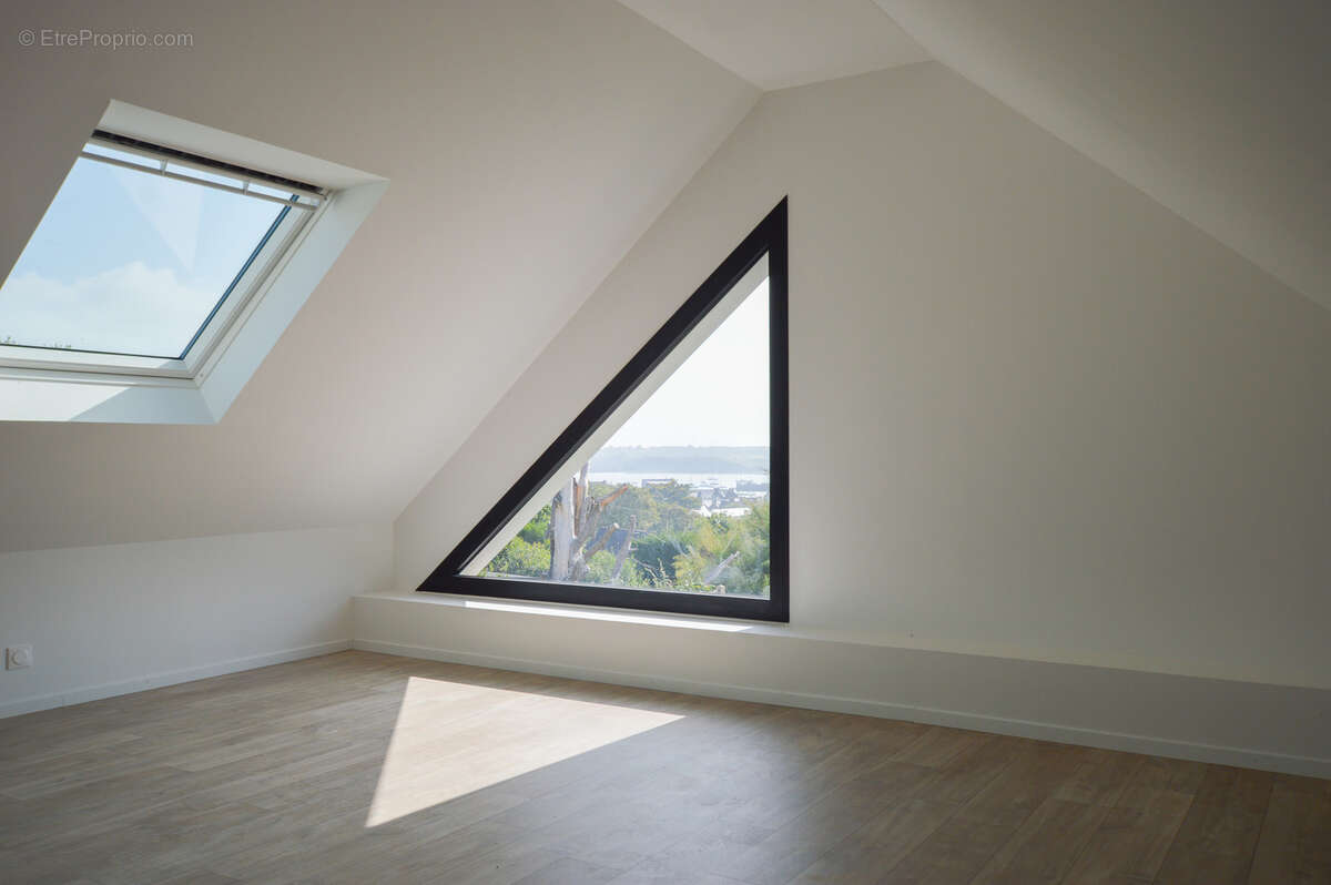 Maison à CAMARET-SUR-MER