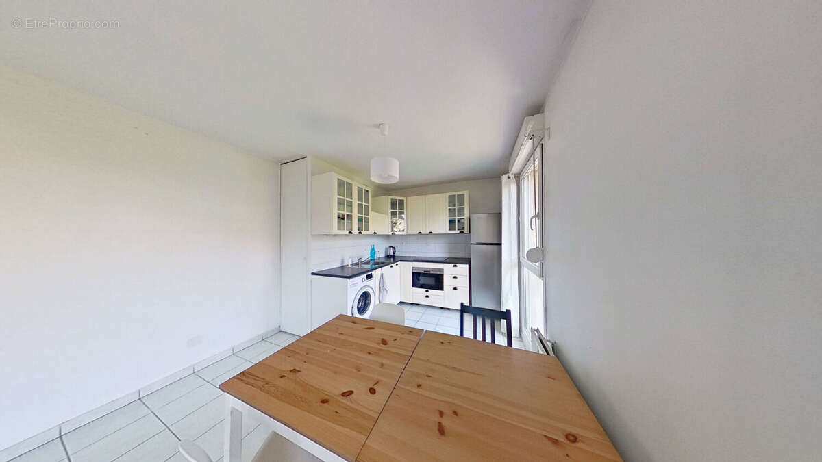 Appartement à BRON