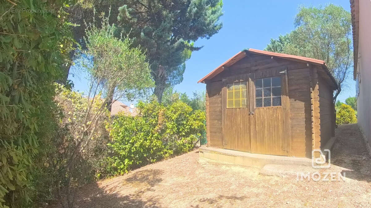 Maison T5 de 120 m2Le Val (83143) - photo 15