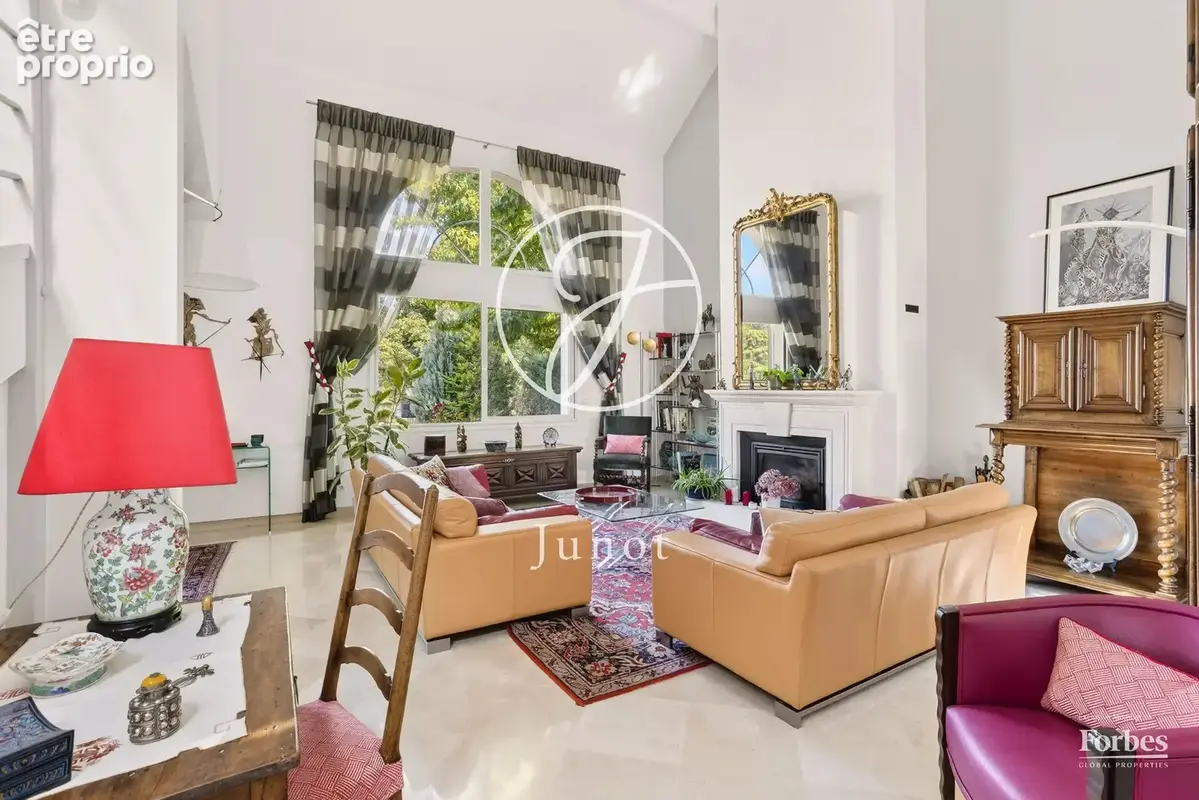Croissy-sur-Seine - CENTRE-VILLE - Maison - 5 chambres - 179.02m² - Terrain 587m². - photo 5