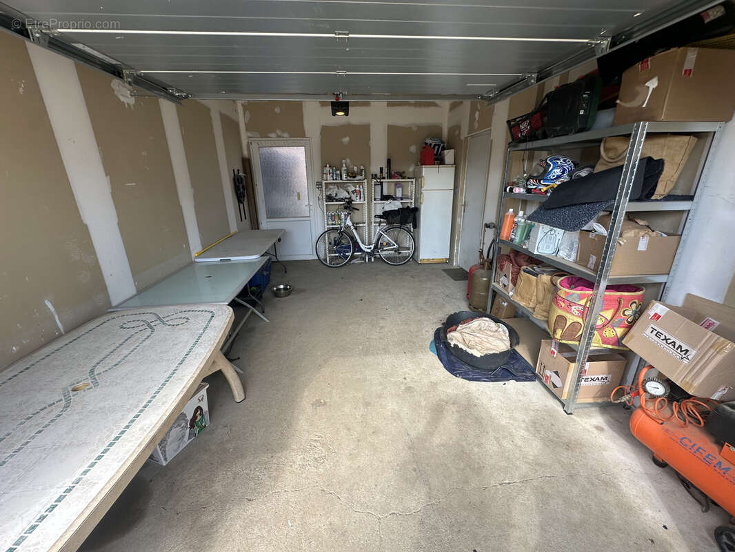 Maison à FOURQUES-SUR-GARONNE