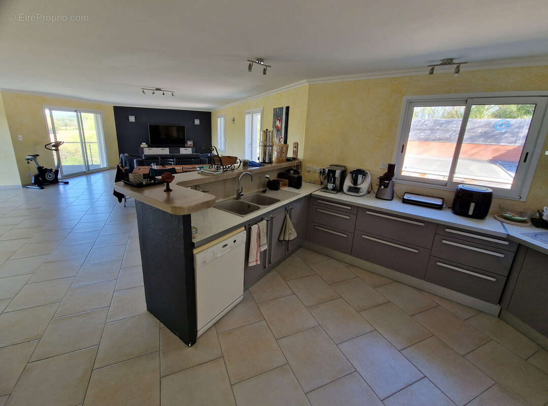 Maison contemporaine avec vue panoramique et piscine   Secteur Monflanquin / Villeneuve-sur-Lot - photo 11