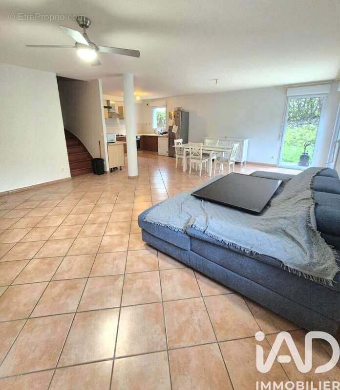 Photo 5 - Appartement à CRANVES-SALES