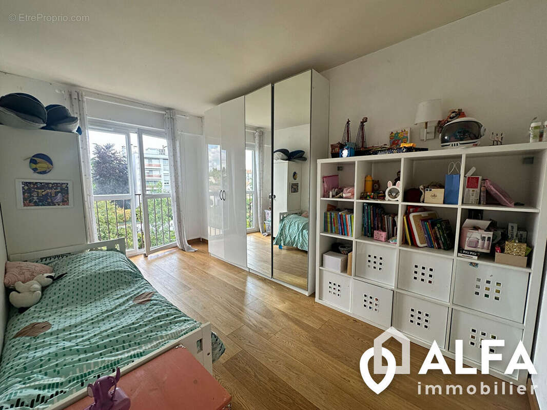 Enghien Les Bains  3 chambres /  78 m2 - photo 6