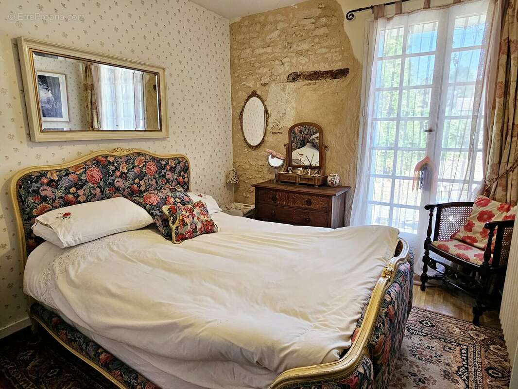 Cinq chambres et piscine - photo 6