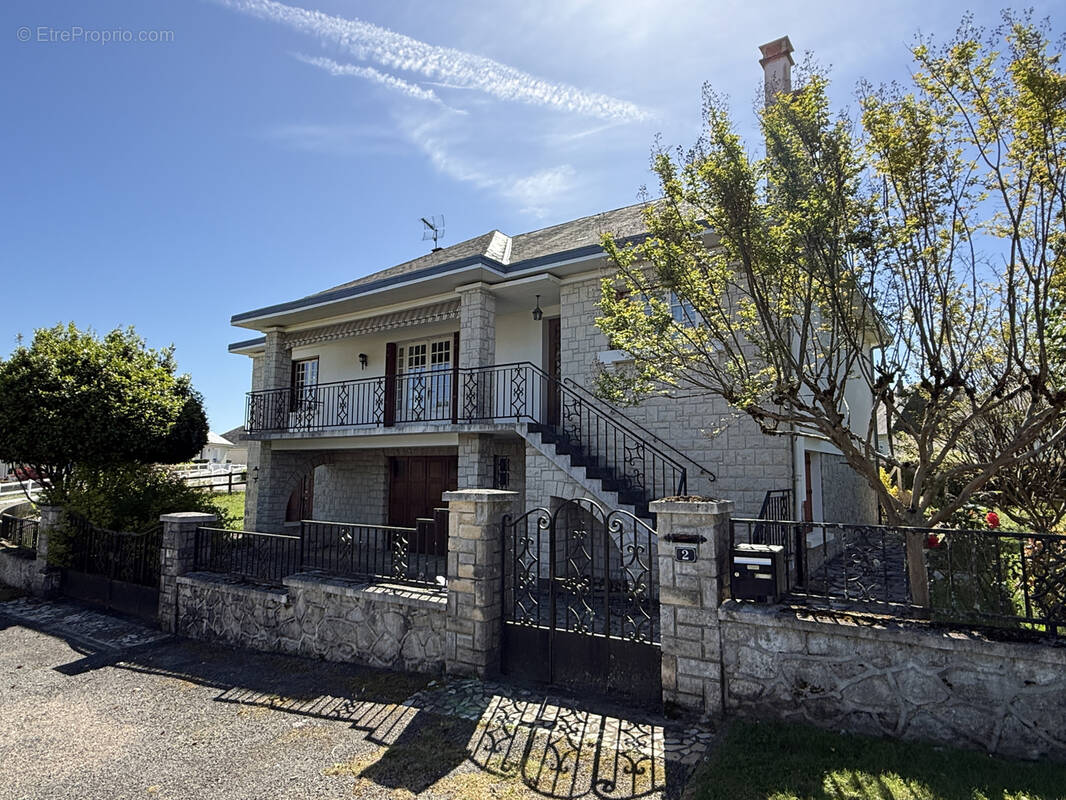 Maison à SAINT-SORNIN-LAVOLPS
