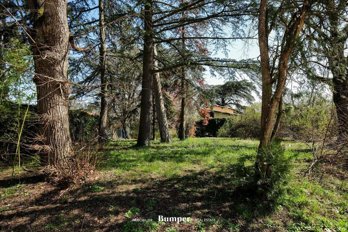 Maison à SAINT-GENIS-LAVAL