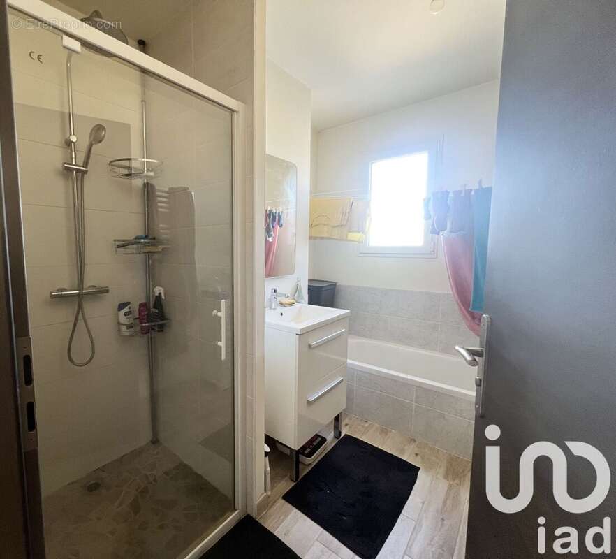 Photo 6 - Maison à BUCHERES