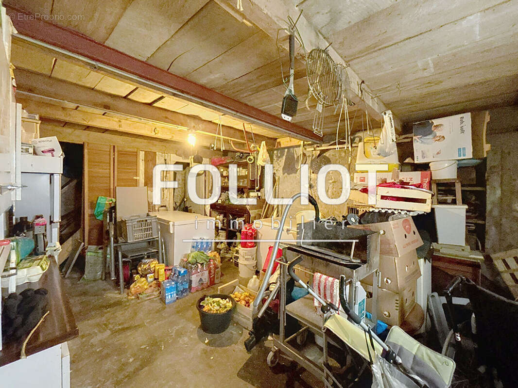 Maison à HEUGUEVILLE-SUR-SIENNE